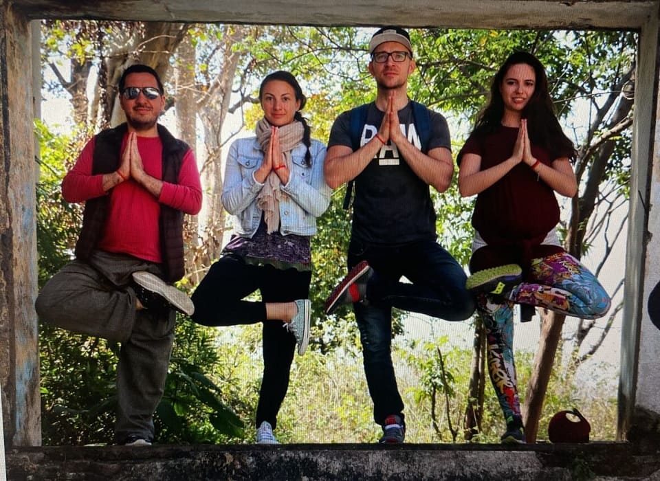 group of students doing ashtanga vinyasa Yoga